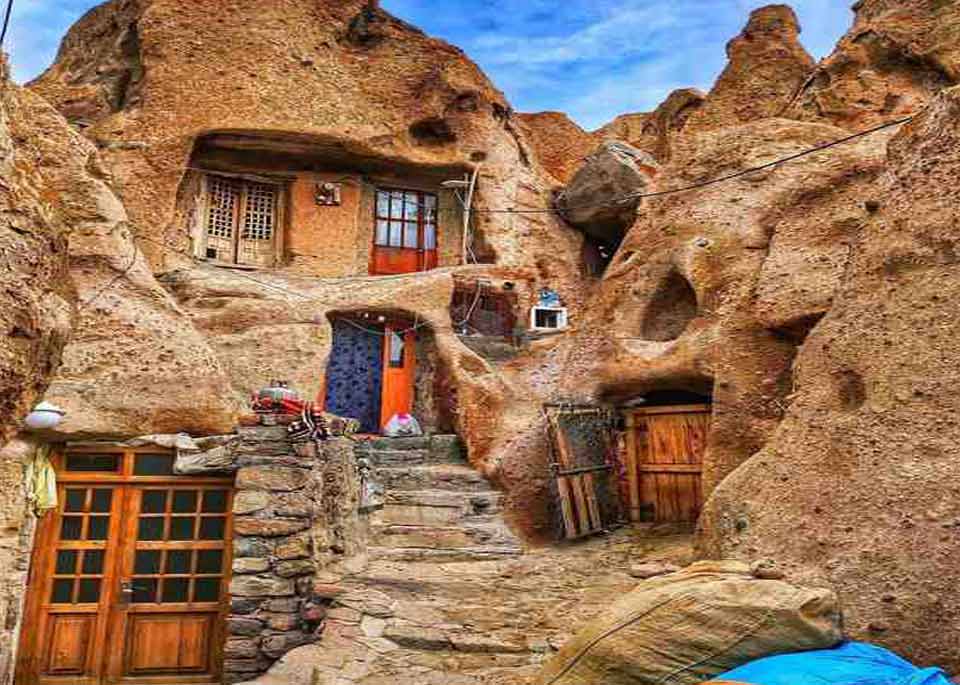 اقامتگاه بوم گردی آراز کندوان