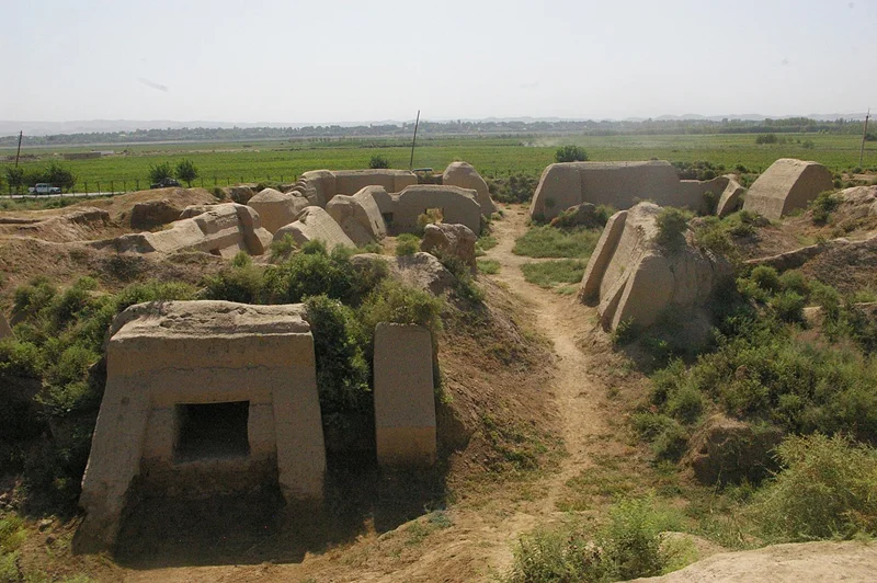 اجنّه تپّه، صومعه بودایی
