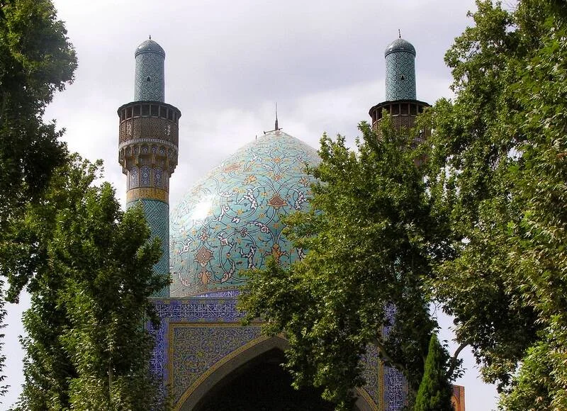 مدرسه چهارباغ اصفهان