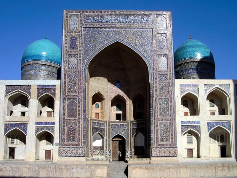 مدرسه میر عرب در بخارا