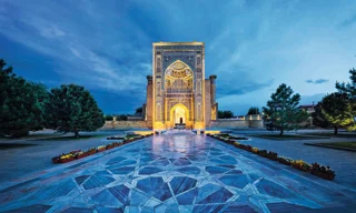 ۱۶ تجربه جاده ابریشم؛ از شهرهای تاریخی تا پامیر، تیانشان و کویرها