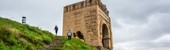 قلعه ضحاک