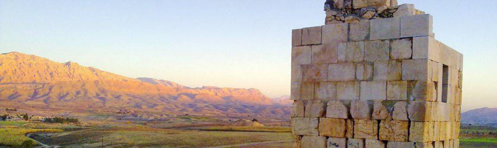 میل اژدها (برج نورآباد)