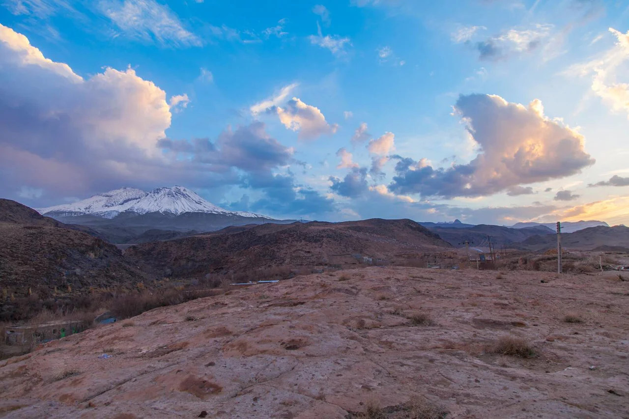 روستای تمین سیستان و بلوچستان؛ روستای صخره‌ای تفتان با چشمه‌های زلال و میراث کهن