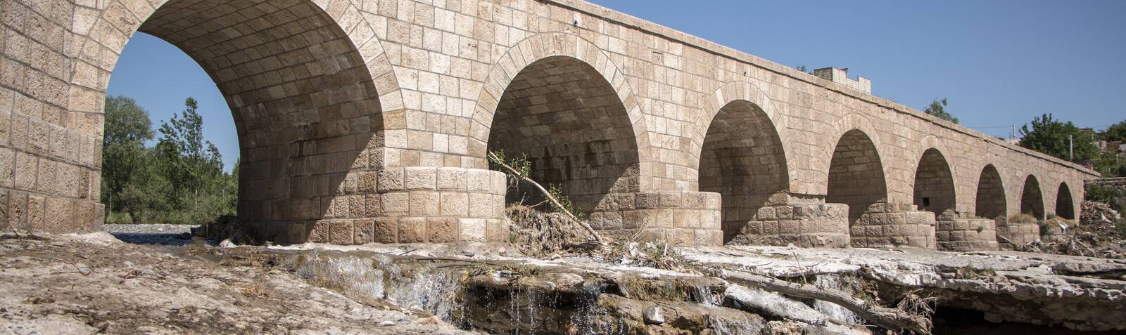 پل "کسیان" (دوقوز گوز): شاهدی بر تاریخ