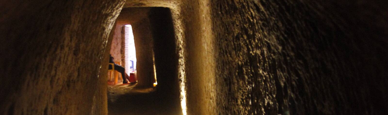 شهر زیرزمینی نوش آباد