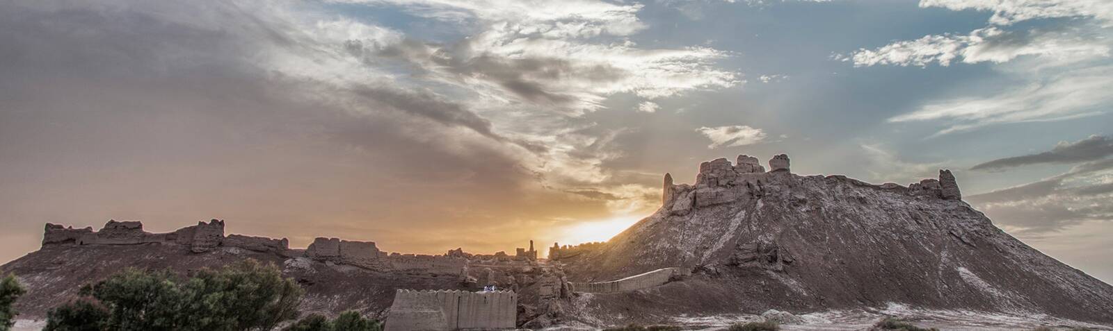 قلعه بمپور ایرانشهر