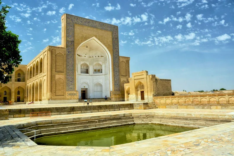آرامگاه چاربکر بخارا