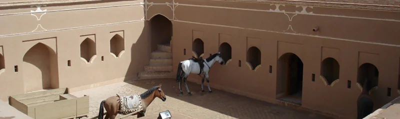 چاپارخانه میبد