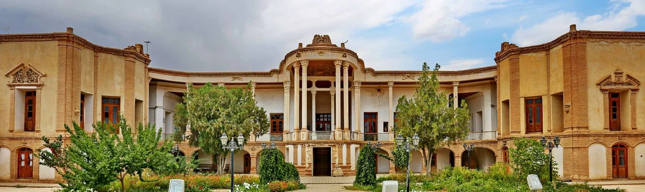 قلعه سالار محتشم خمین؛ موزه مردم‌شناسی در عمارت قاجاری