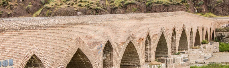 پل خاتون: گذرگاهی از دوران سلجوقیان تا سده معاصر