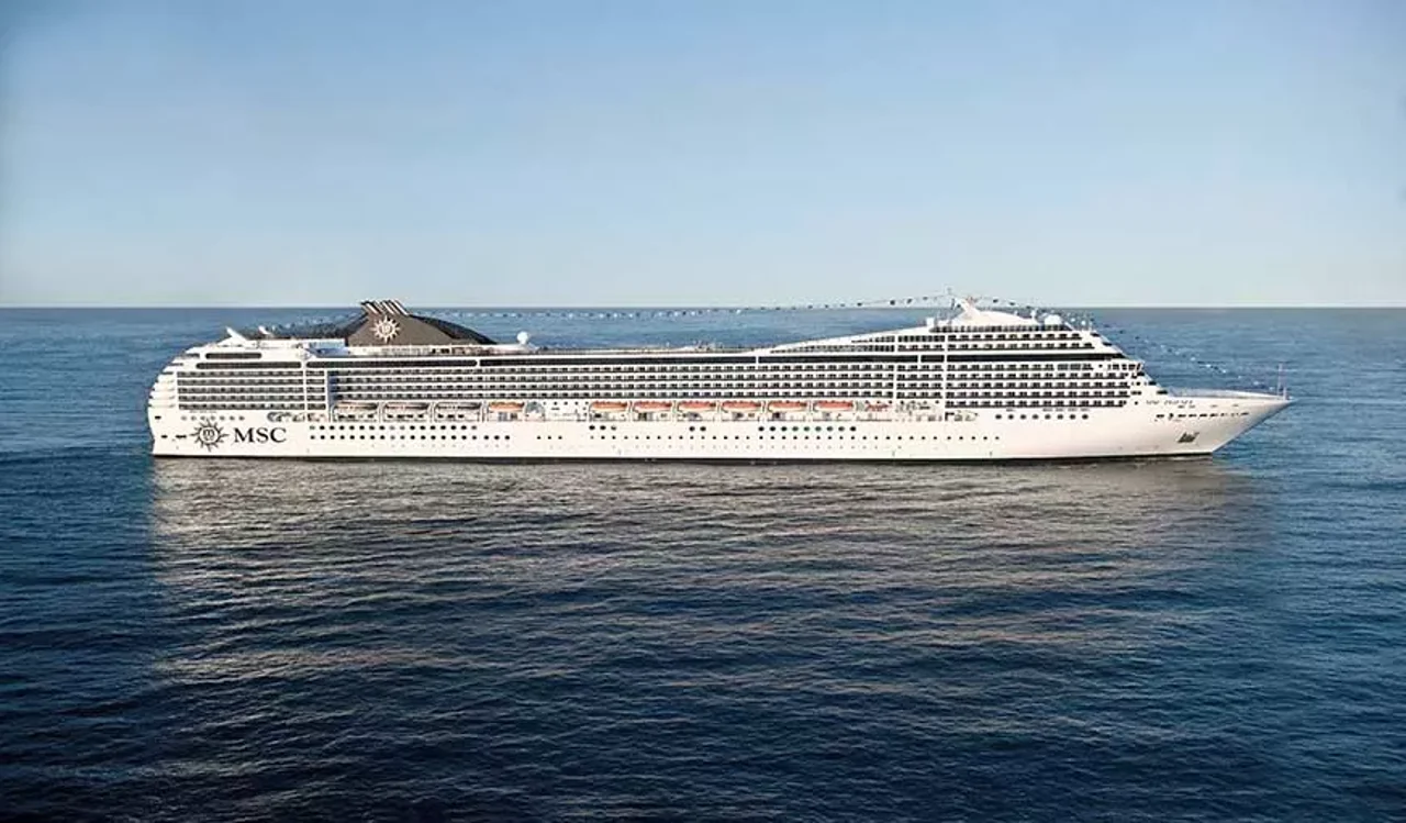MSC Poesia در جام جهانی قطر ۲۰۲۲؛ هتل شناور در بندر دوحه