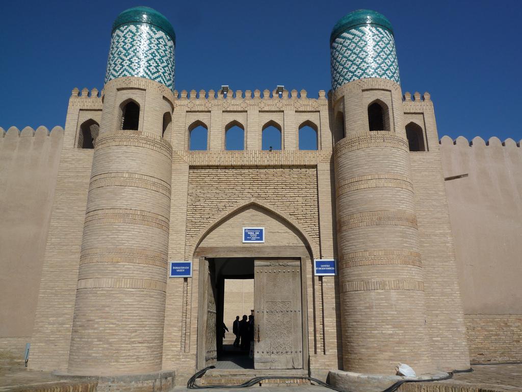 ارگ کهن خیوه