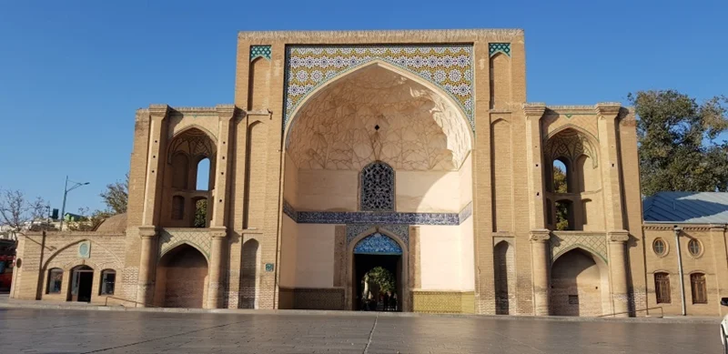 سر در عالی قاپو قزوین