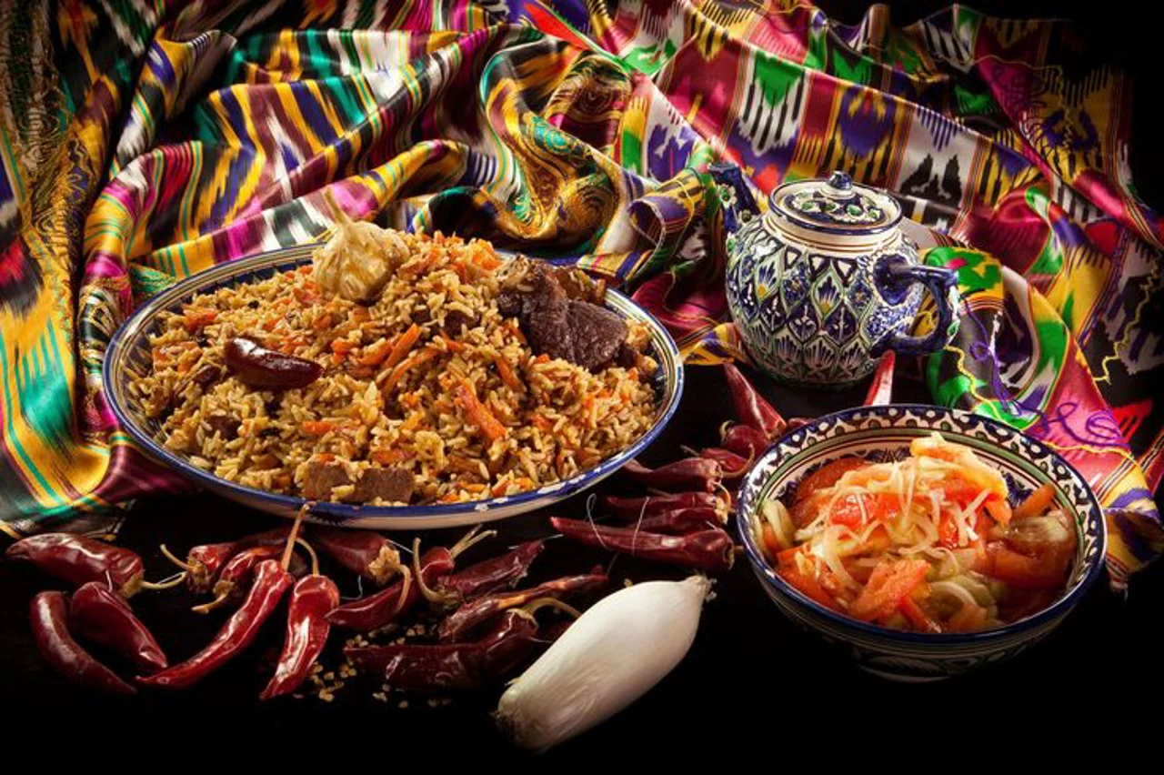۸ غذای منطقه‌ای تاجیکستان؛ از پلوی سغد تا شیرچوی پامیر