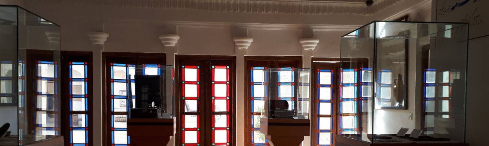 موزه مردم شناسی ابرکوه (خانه تاریخی صولت)