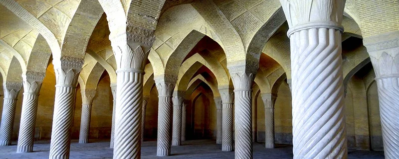 مسجد وکیل