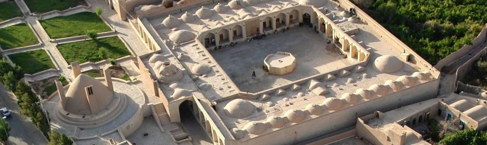 کاروانسرای شاه عباسی میبد