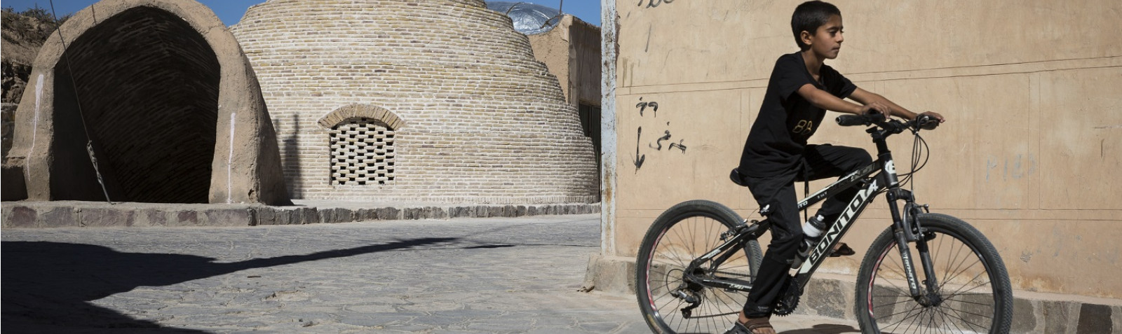 "میانده، قلب تپنده بافت تاریخی بشرویه"